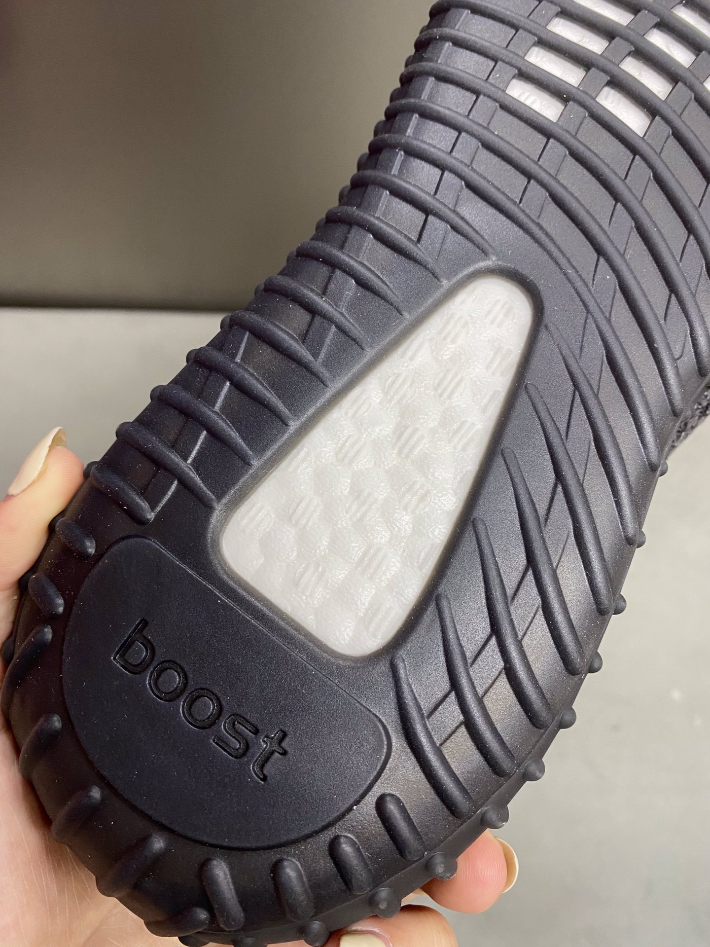 Adidas Yeezy Couple Basic Shoes S