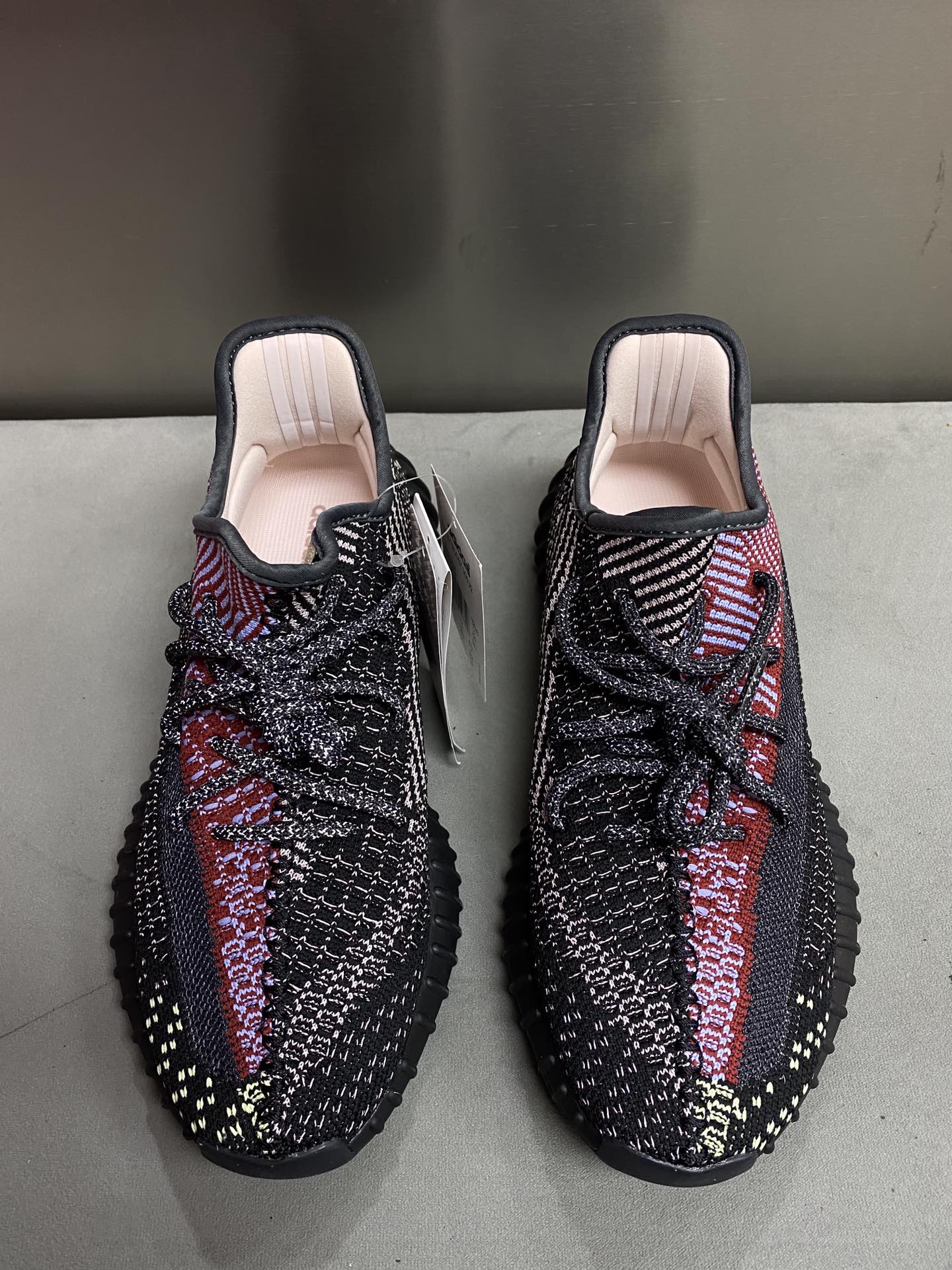 Adidas Yeezy Couple Basic Shoes S