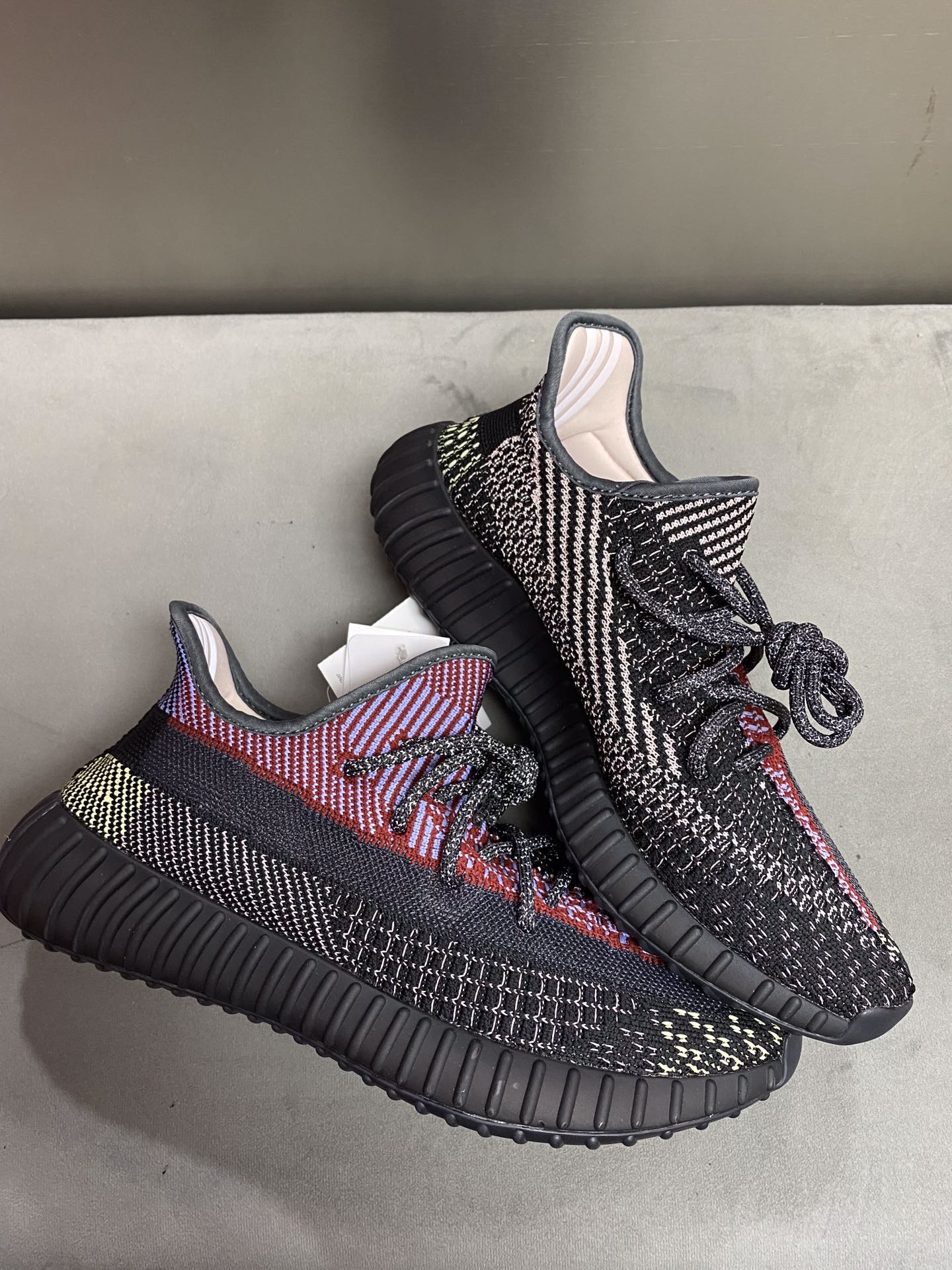 Adidas Yeezy Couple Basic Shoes S