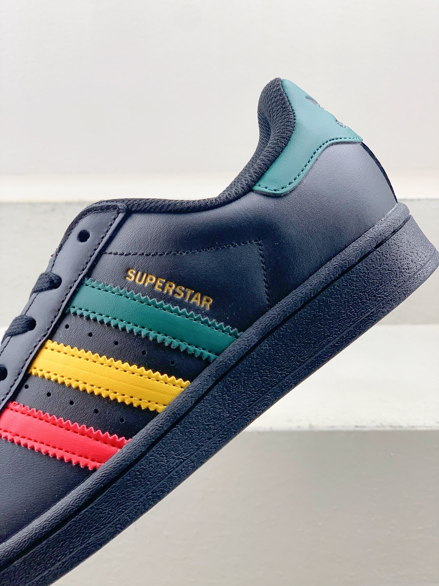 Adidas Board Shoes L-s