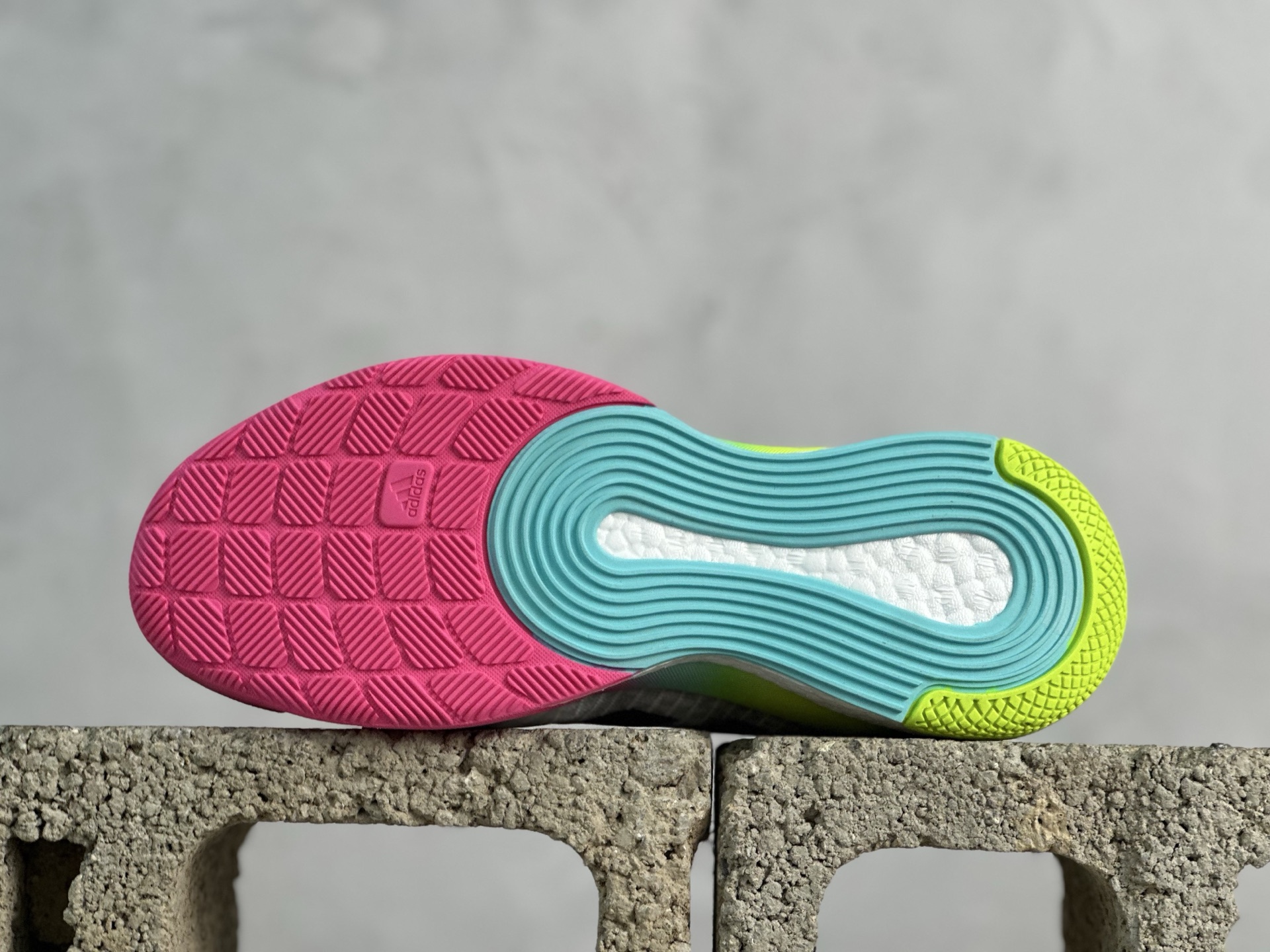 Adidas Sneakers Shock Absorbing M-l-s