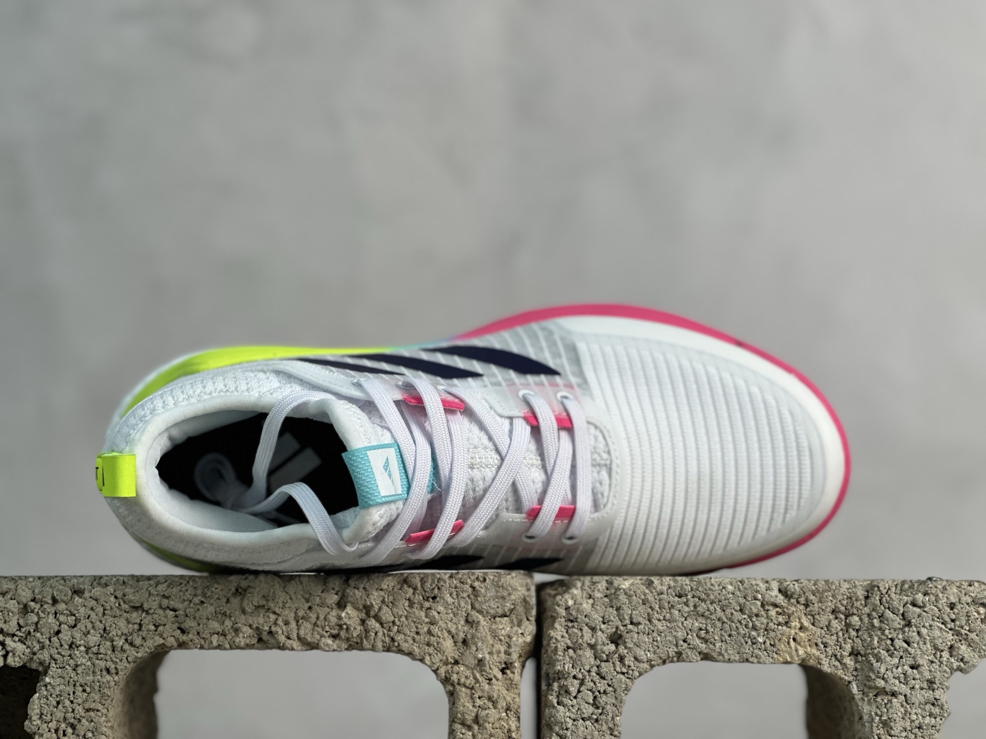 Adidas Sneakers Shock Absorbing M-l-s