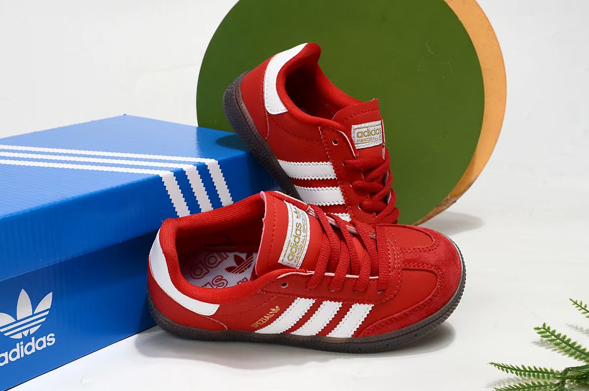 Adidas Basic Shoes 37-s