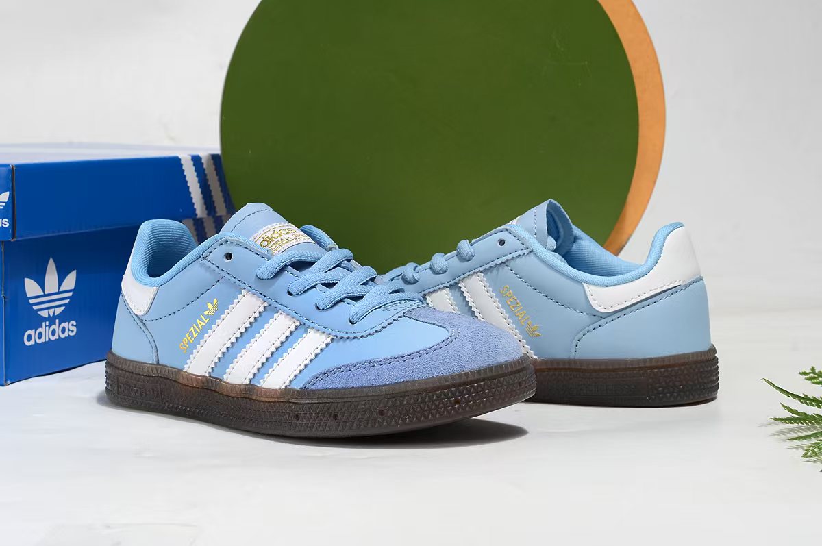 Adidas Basic Shoes 37-s