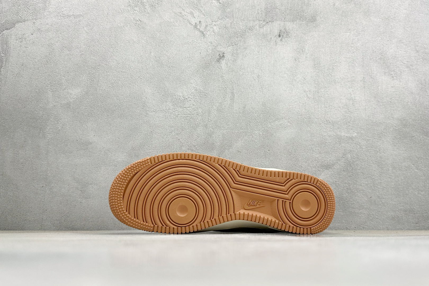 Louis Vuitton Sneakers L-s