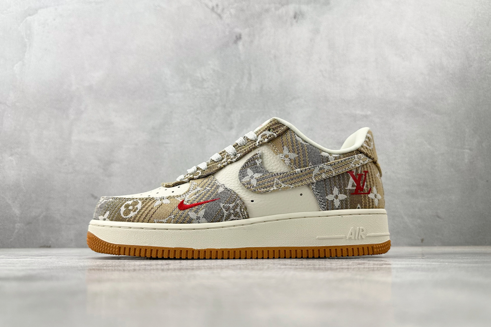 Louis Vuitton Basic Shoes L