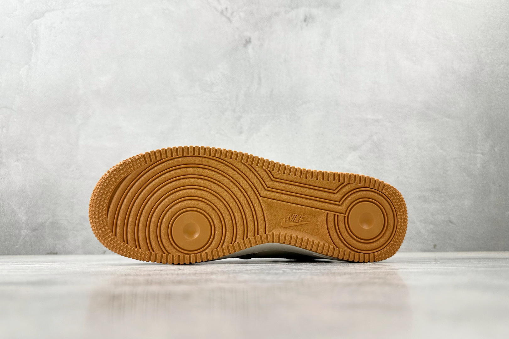 Louis Vuitton Basic Shoes L