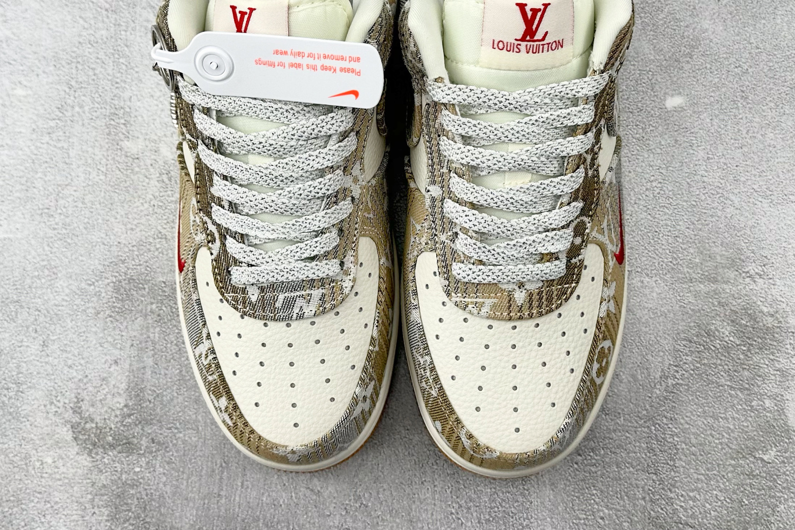 Louis Vuitton Basic Shoes L