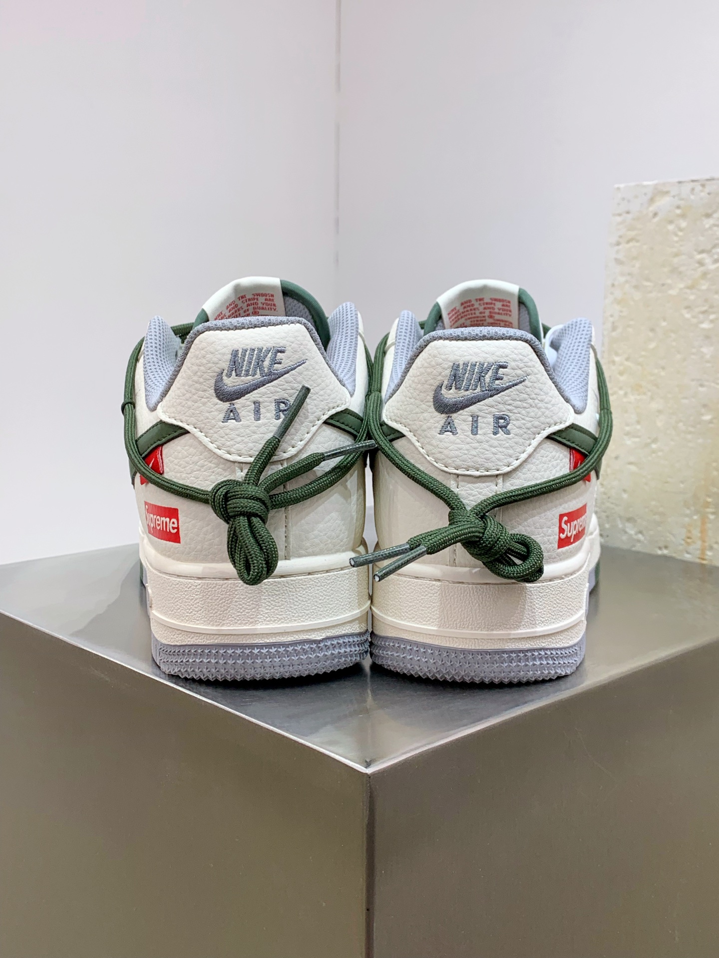 Supreme Basic Shoes M-l-s