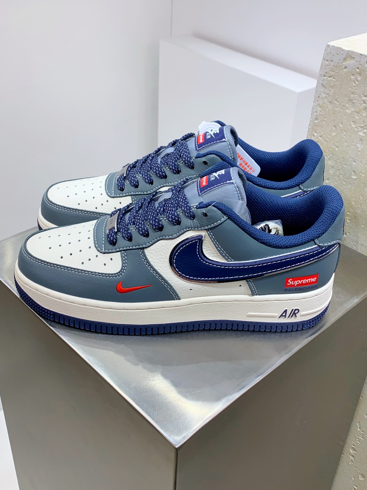 Supreme Basic Shoes M-l-s