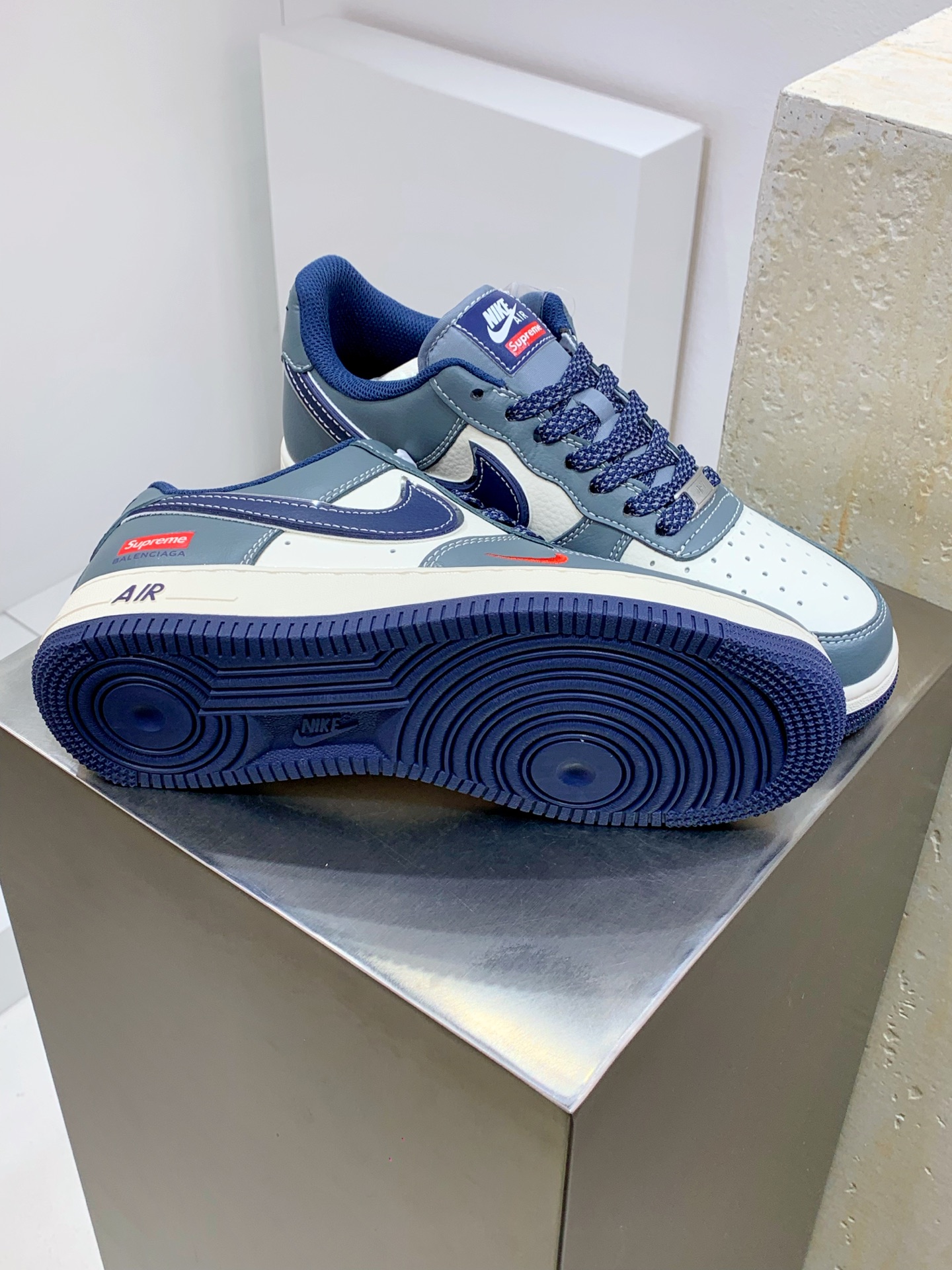 Supreme Basic Shoes M-l-s