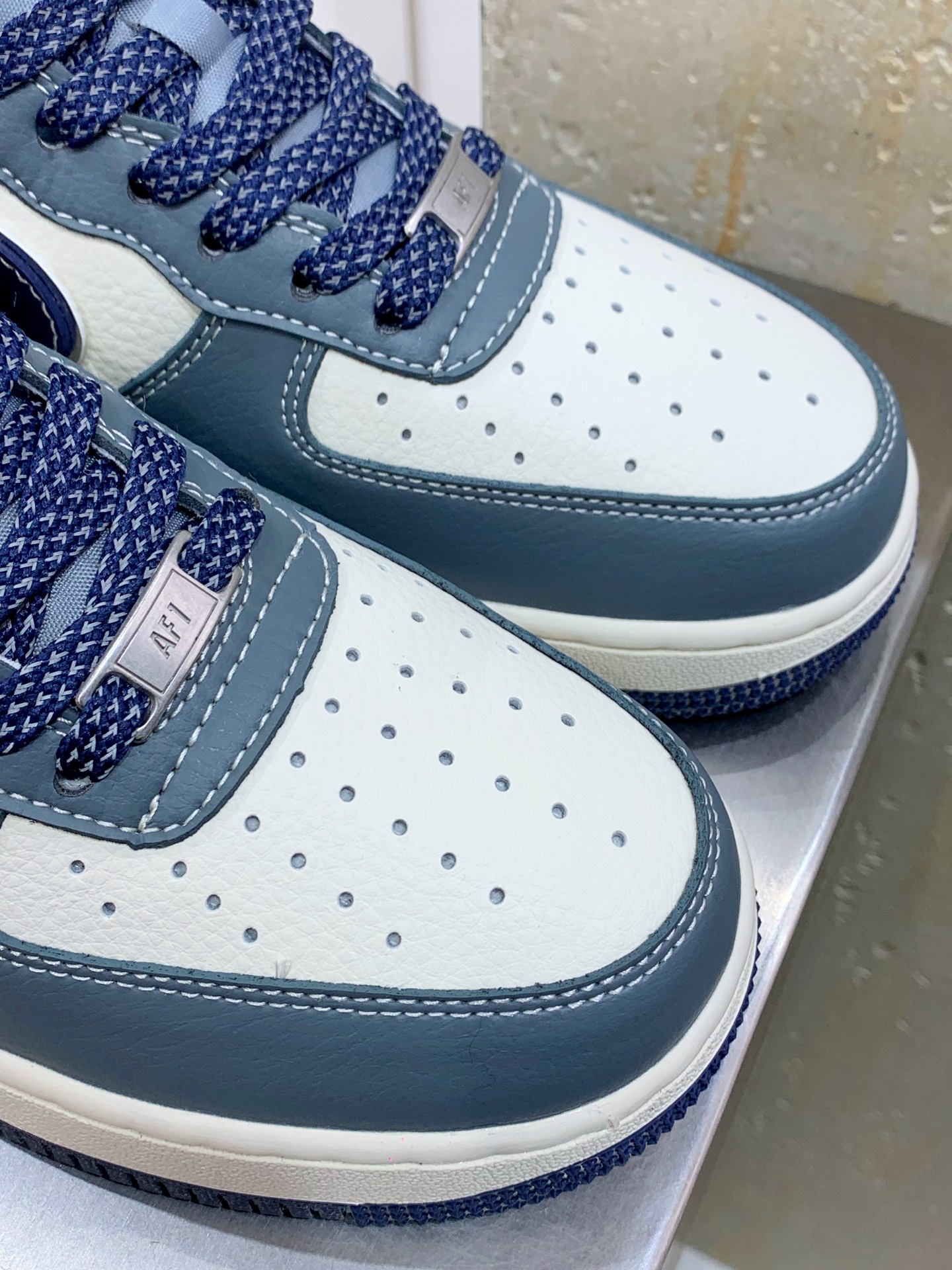 Supreme Basic Shoes M-l-s