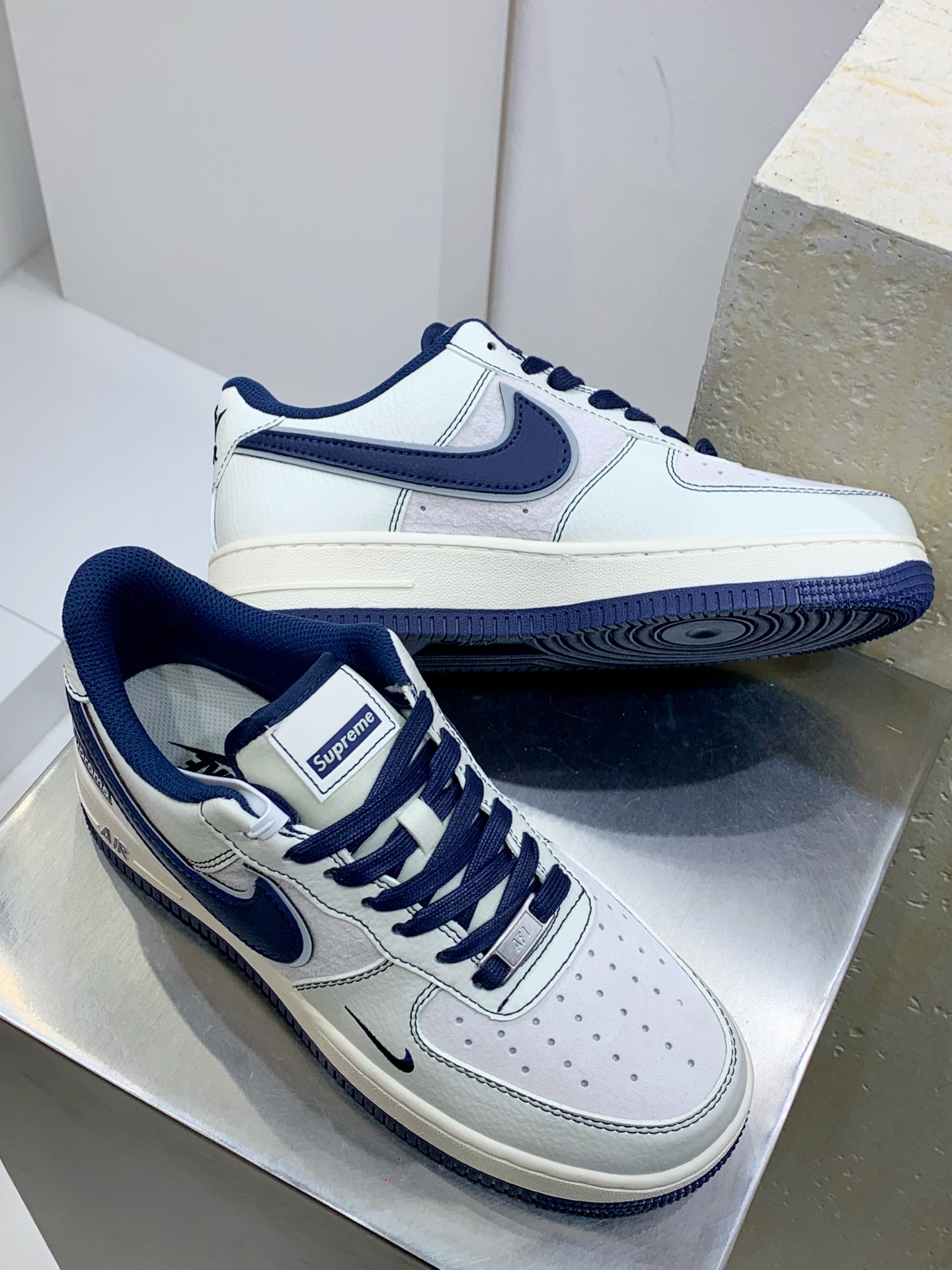 Supreme Basic Shoes M-l-s