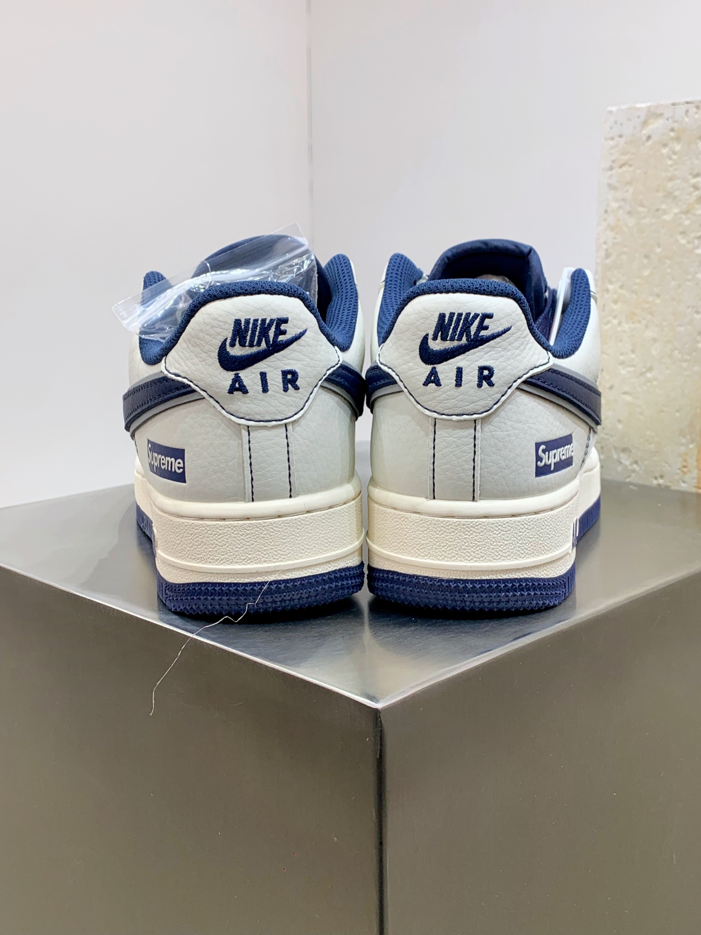 Supreme Basic Shoes M-l-s