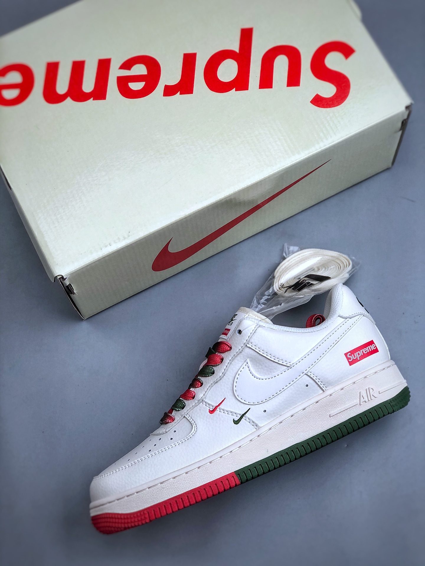 Supreme Basic Shoes M-l-s