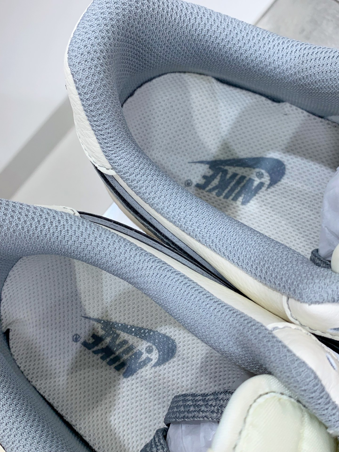 Dolce Gabbana The North Face Basic Shoes L-s