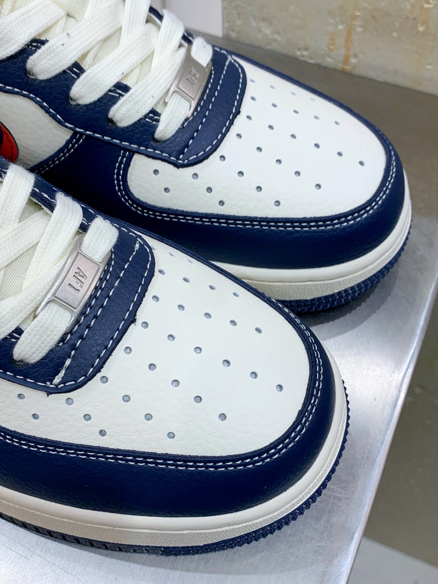 The North Face Basic Shoes L-s