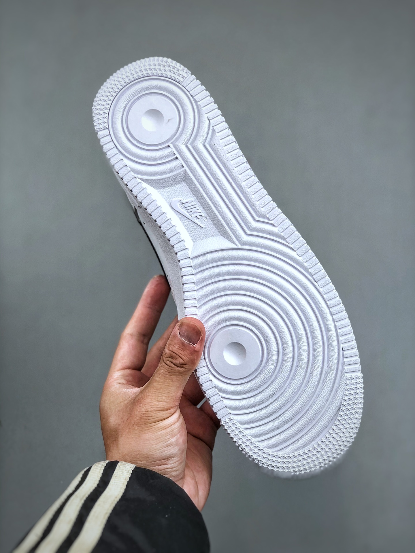 Basic Shoes L