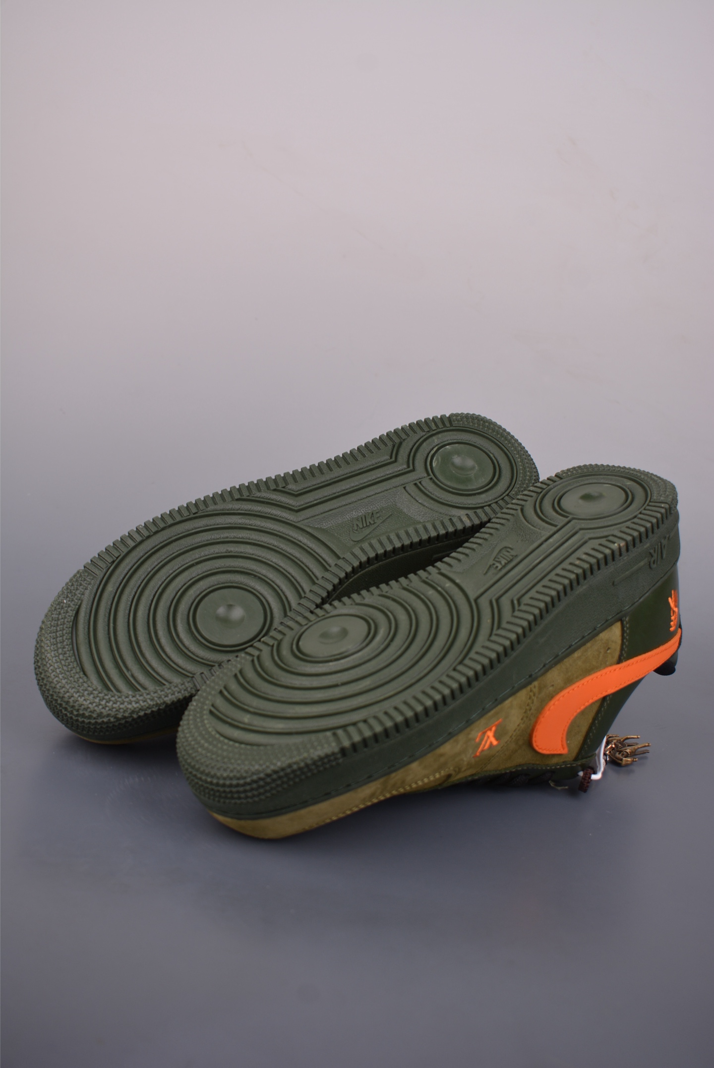 Louis Vuitton Basic Shoes L-s