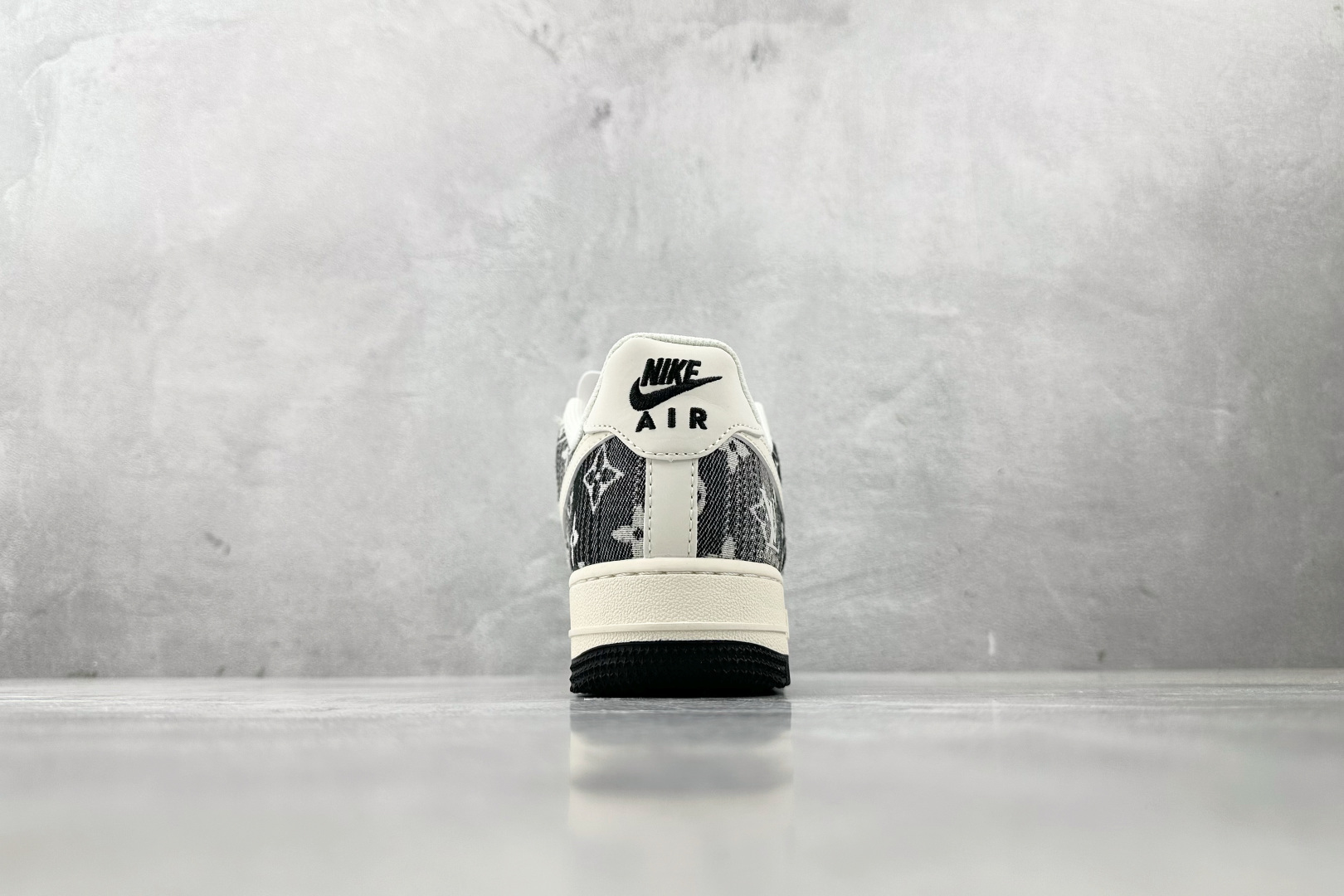 Louis Vuitton Basic Shoes L-s