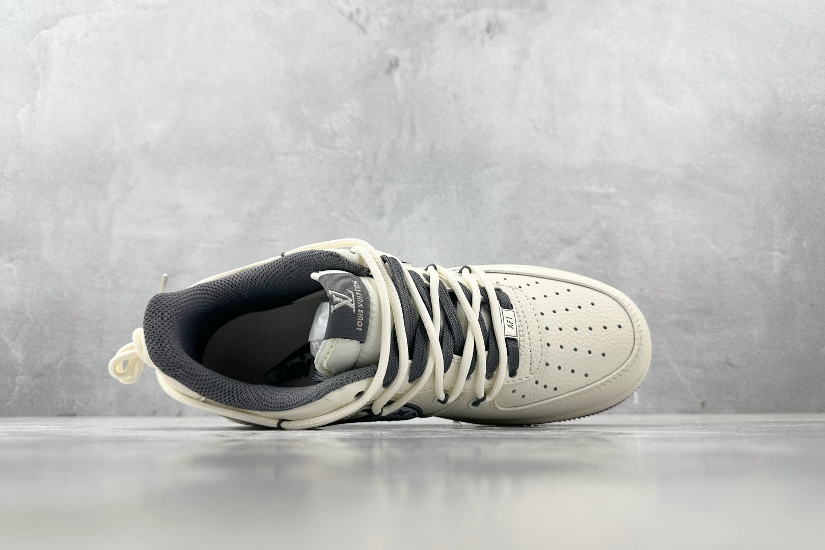 Louis Vuitton Basic Shoes M-l