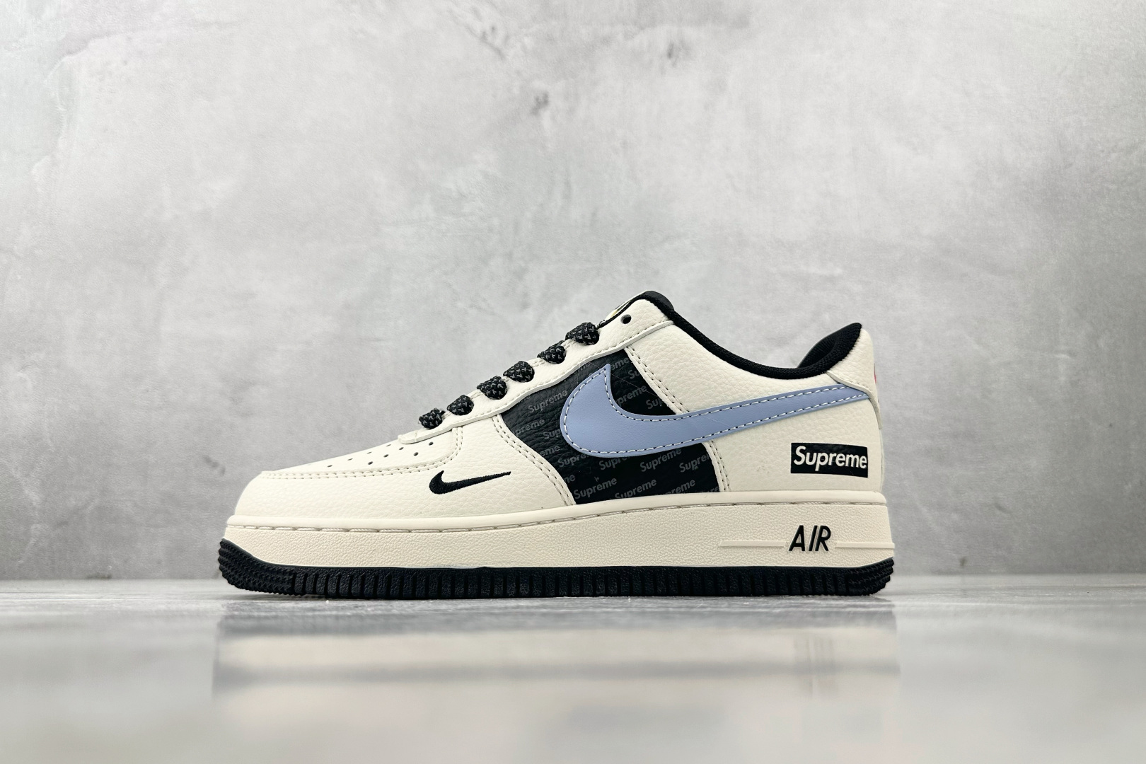 Supreme Basic Shoes M-s