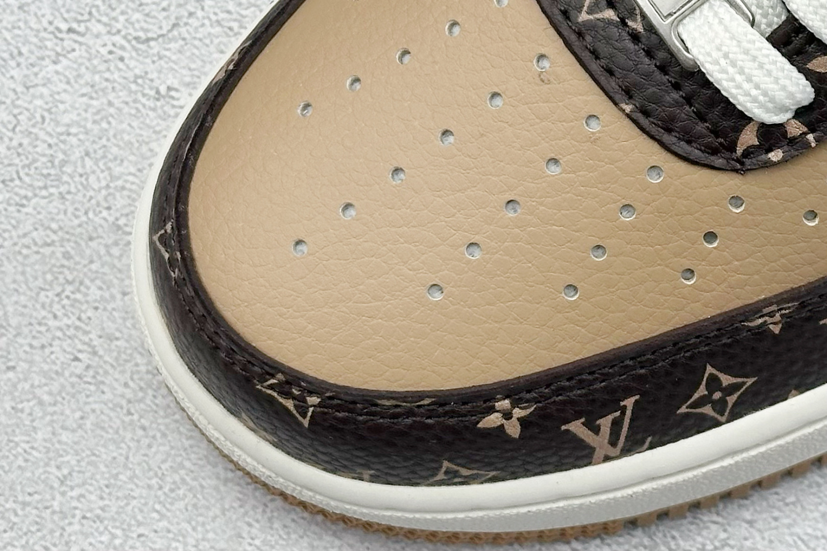 Louis Vuitton Board Shoes L