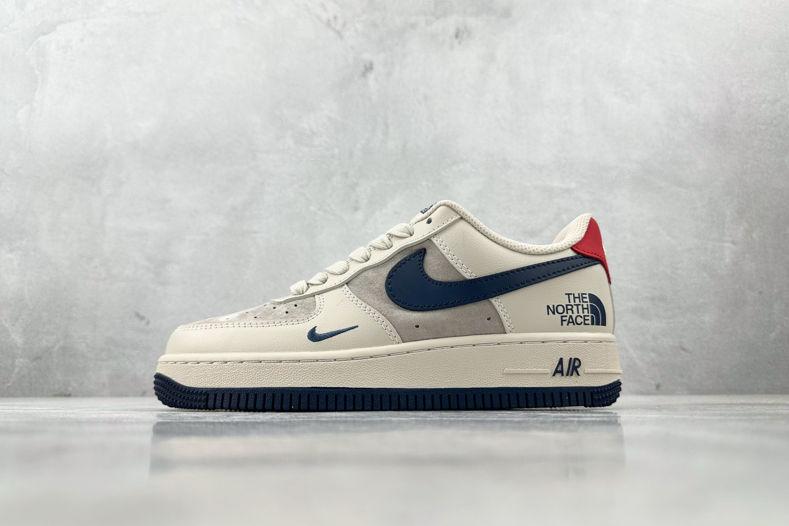 The North Face Basic Shoes Gray