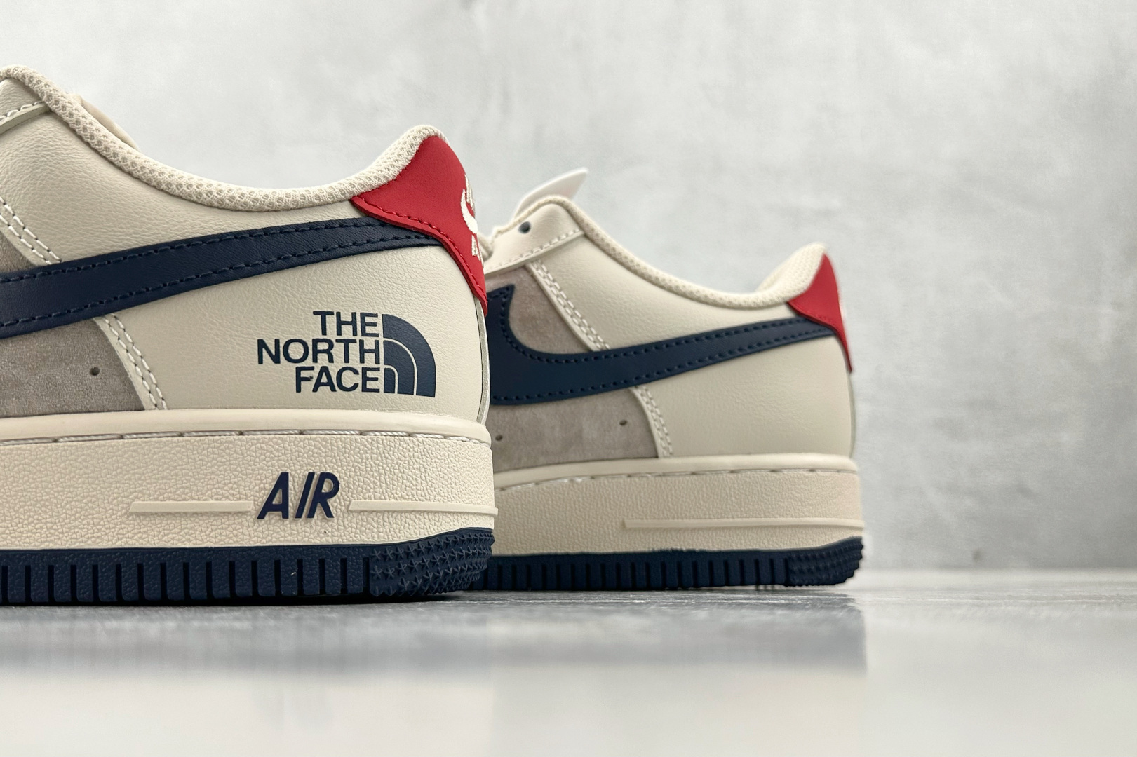 The North Face Basic Shoes Gray