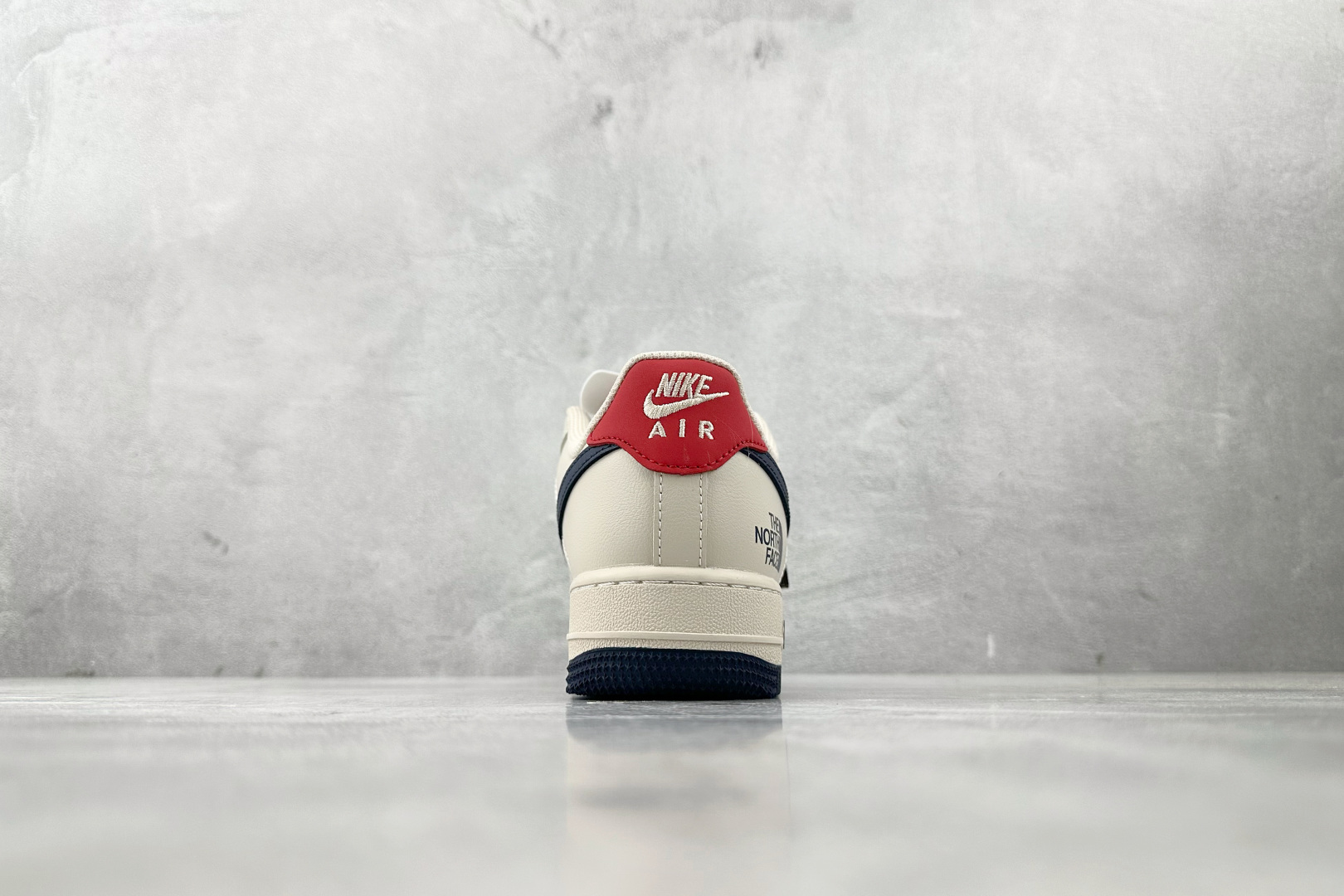 The North Face Basic Shoes Gray