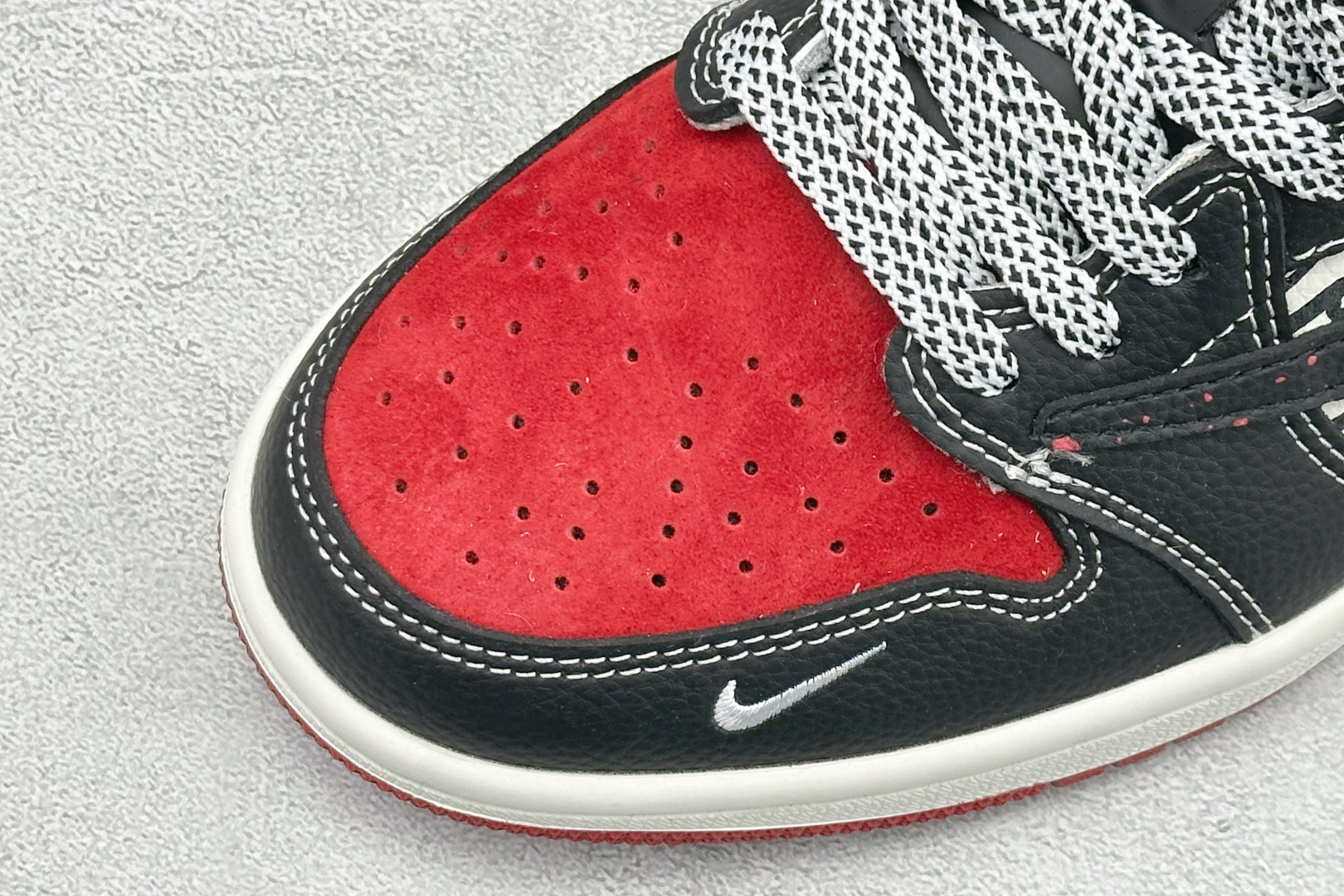 Jordan Nike Basic Shoes L