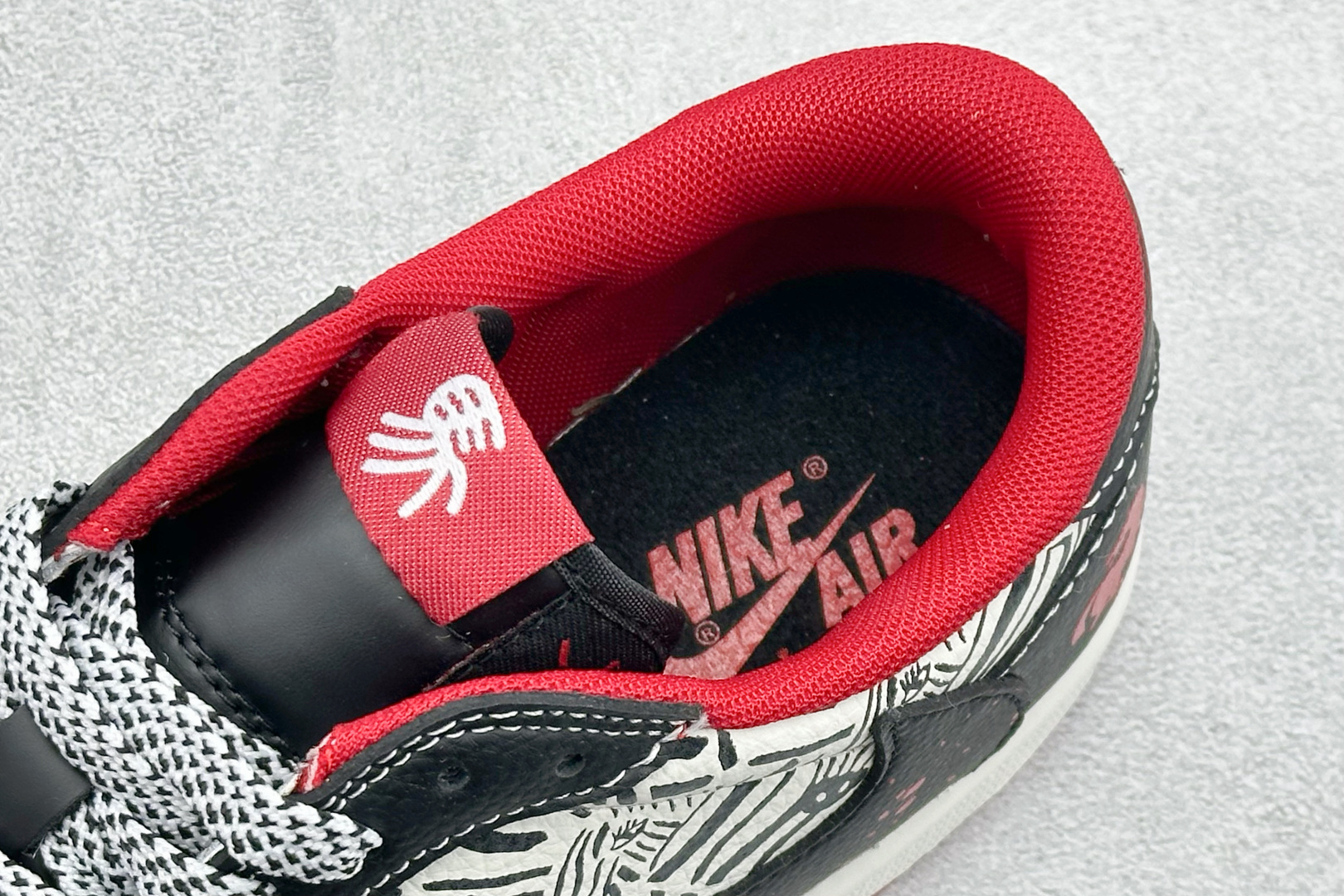 Jordan Nike Basic Shoes L