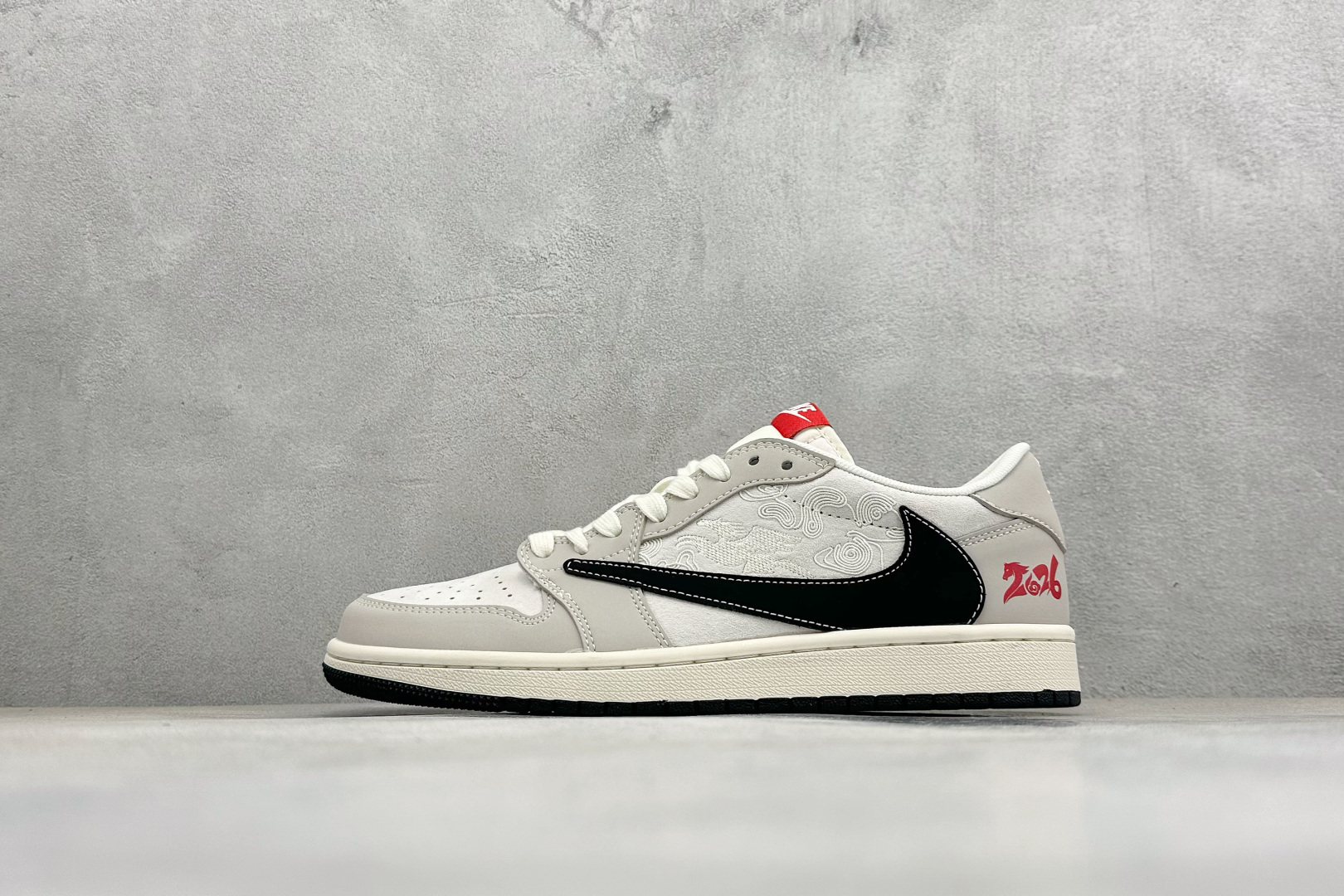 Jordan Nike Basic Shoes L