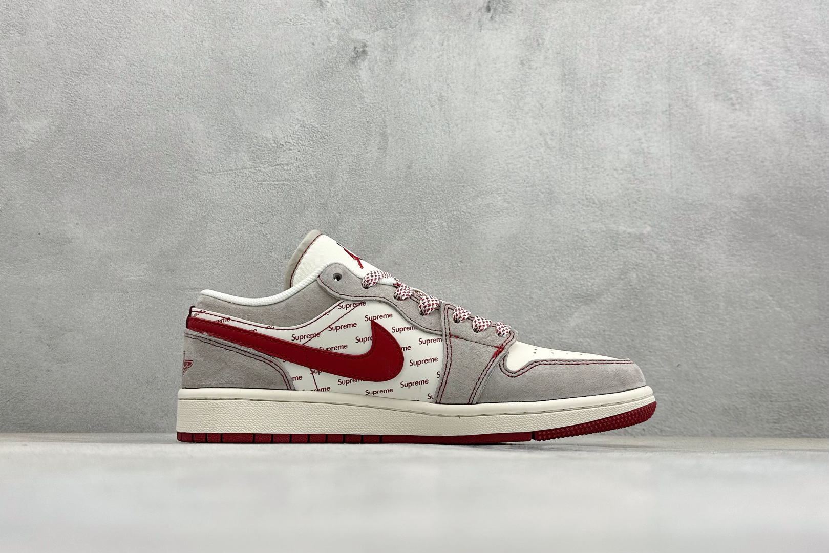 Jordan Nike Basic Shoes L