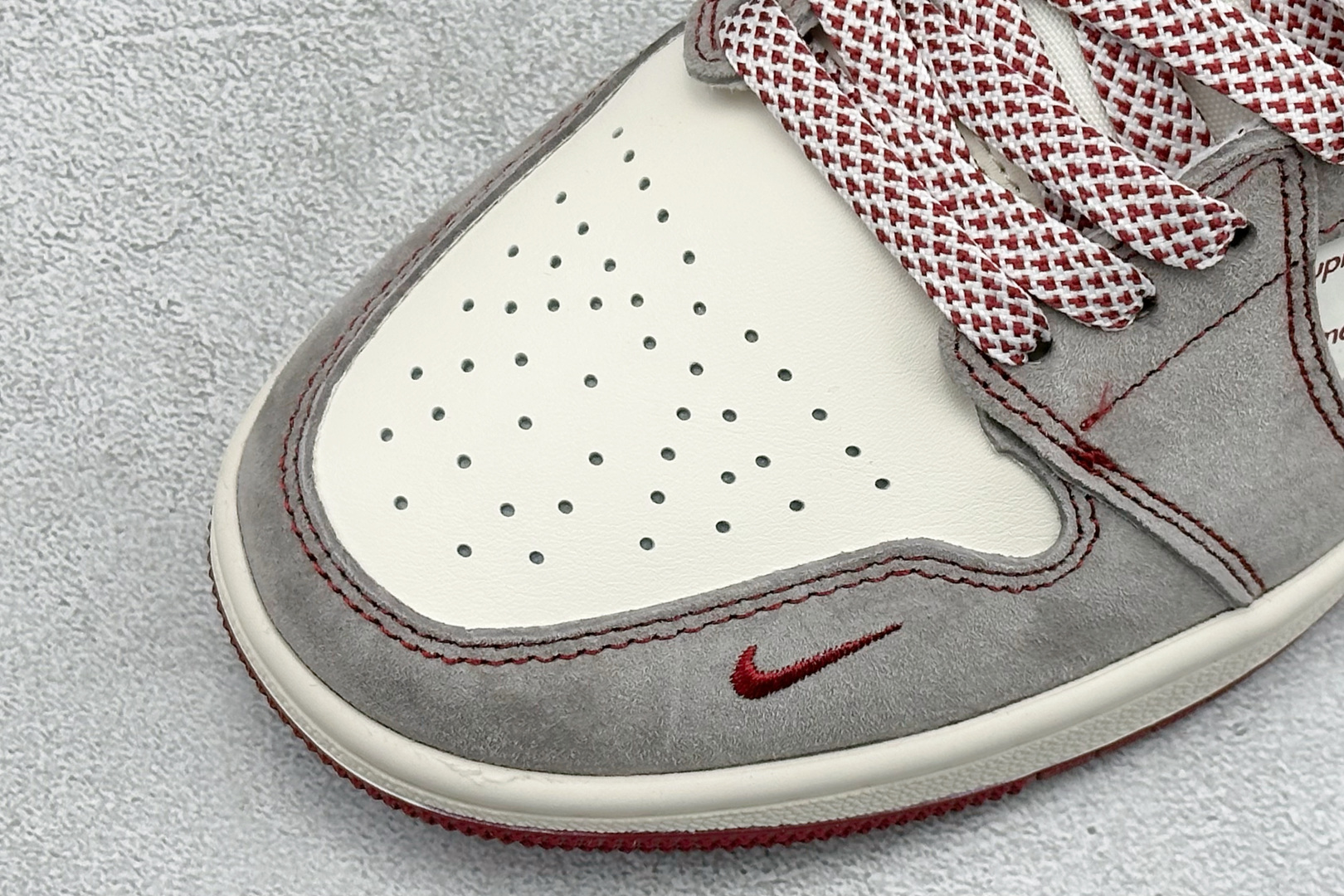 Jordan Nike Basic Shoes L