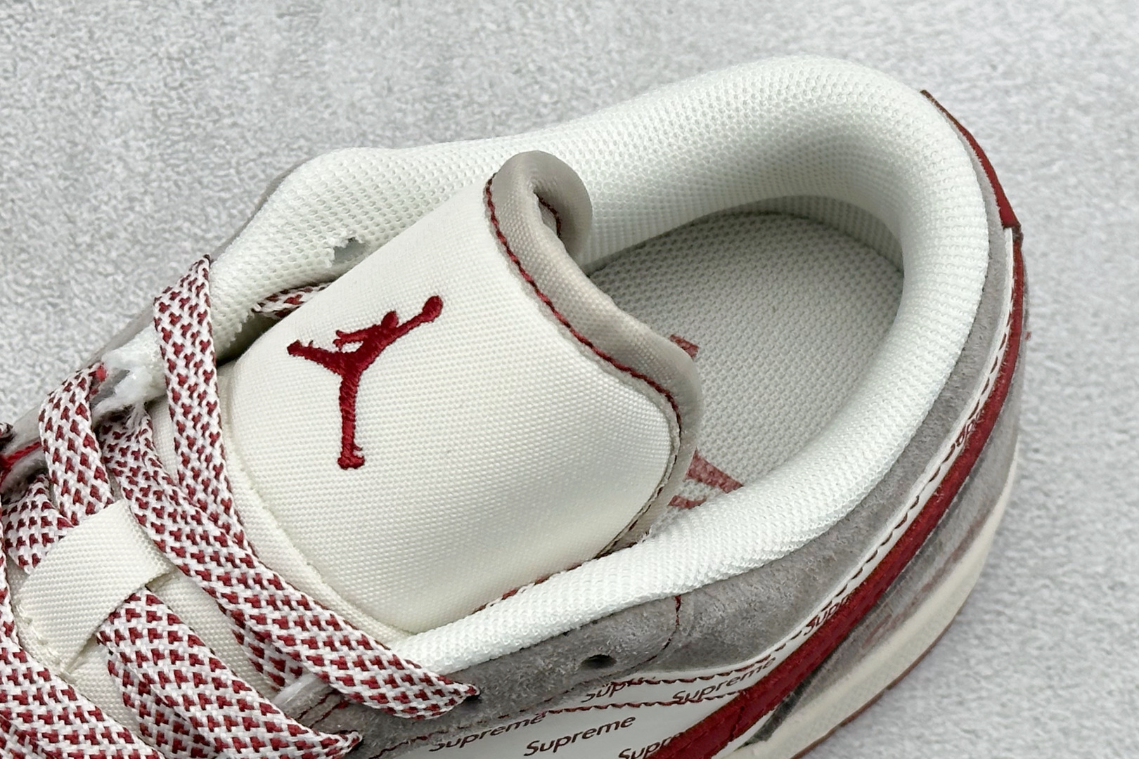 Jordan Nike Basic Shoes L