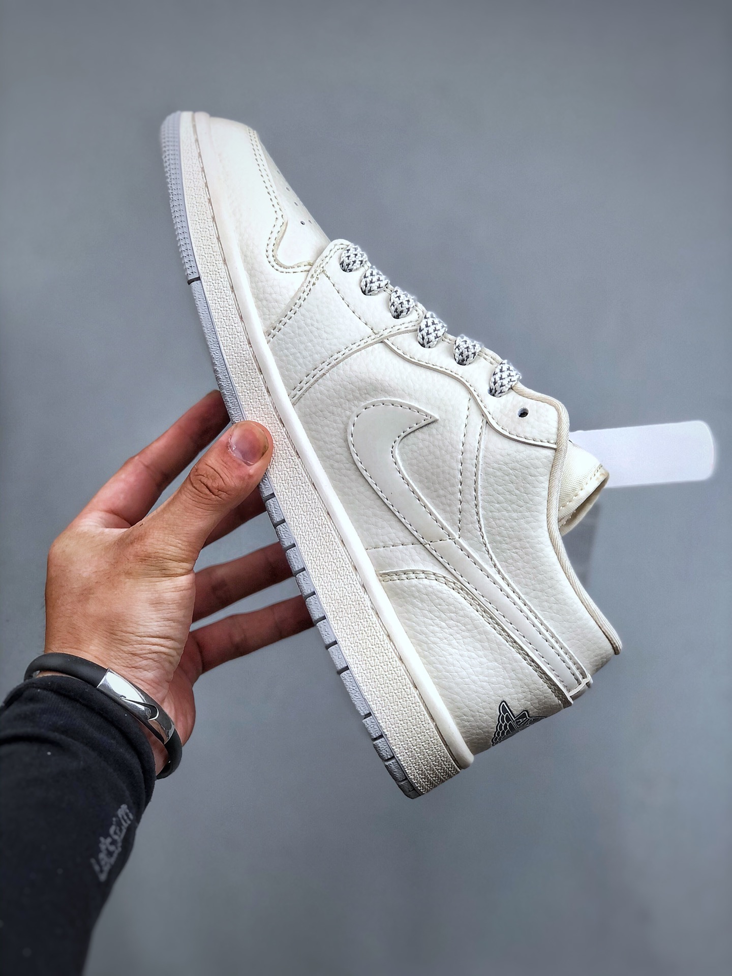 Jordan Nike Basic Shoes L