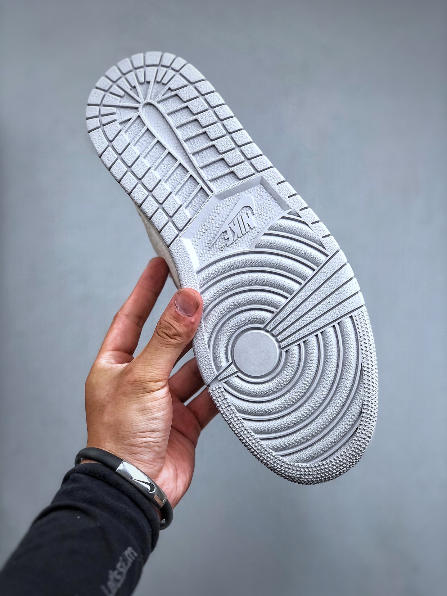 Jordan Nike Basic Shoes L