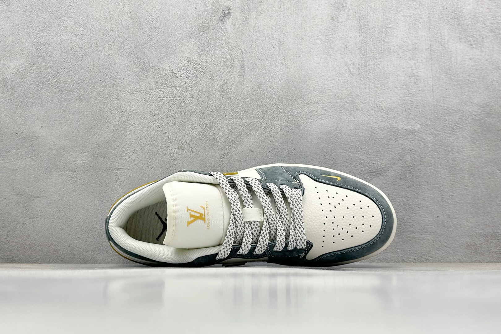 Jordan Louis Vuitton Nike Basic Shoes L