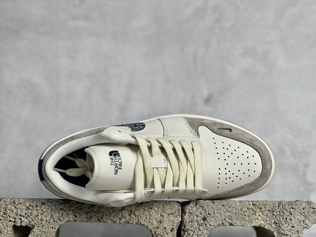 Jordan Nike The North Face Basic Shoes L