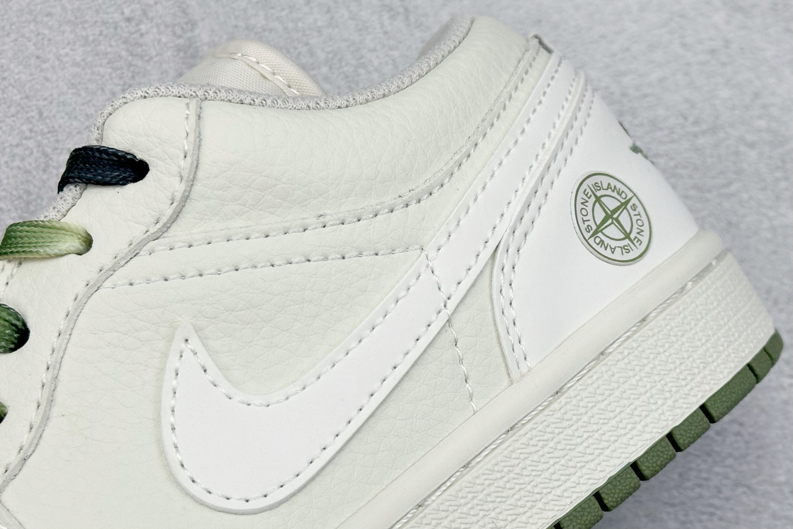 Jordan Nike Basic Shoes L