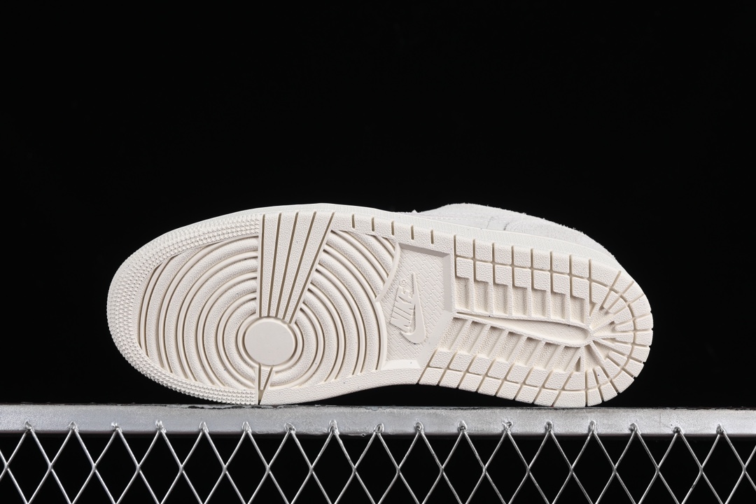 Jordan Nike Board Shoes L