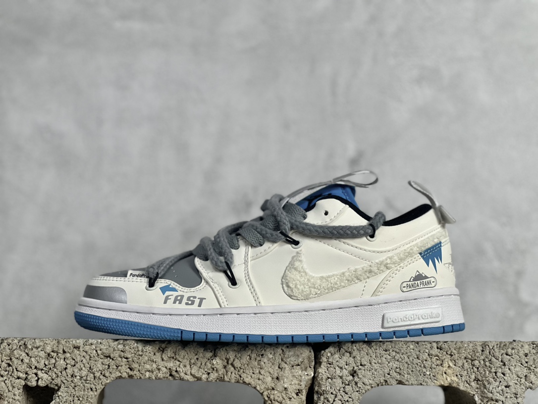 Jordan Nike Basic Shoes L