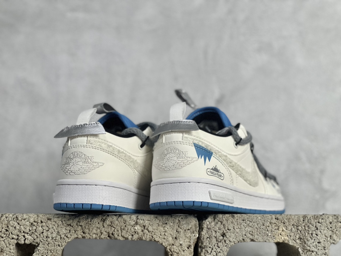 Jordan Nike Basic Shoes L