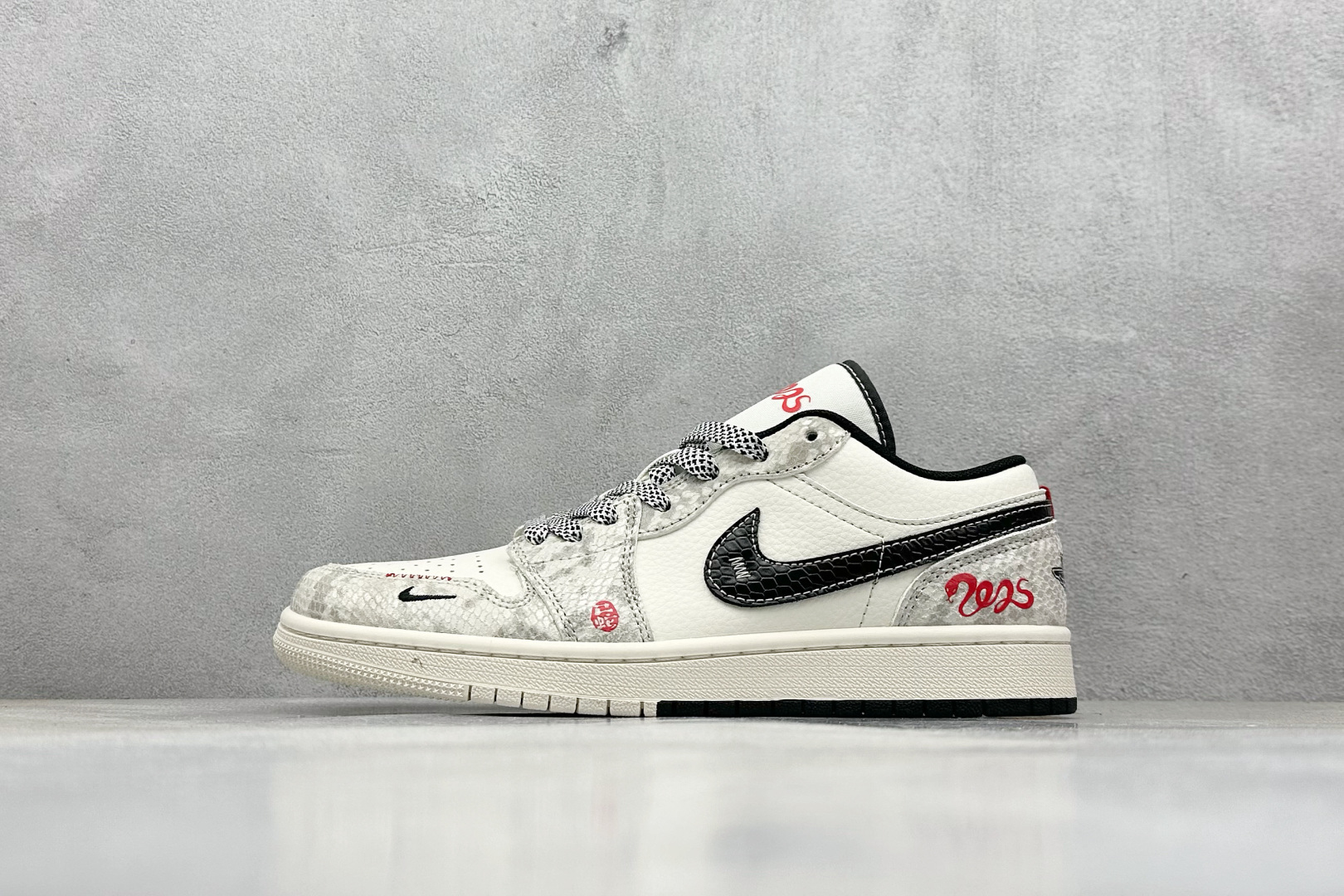 Jordan Nike Basic Shoes L-s