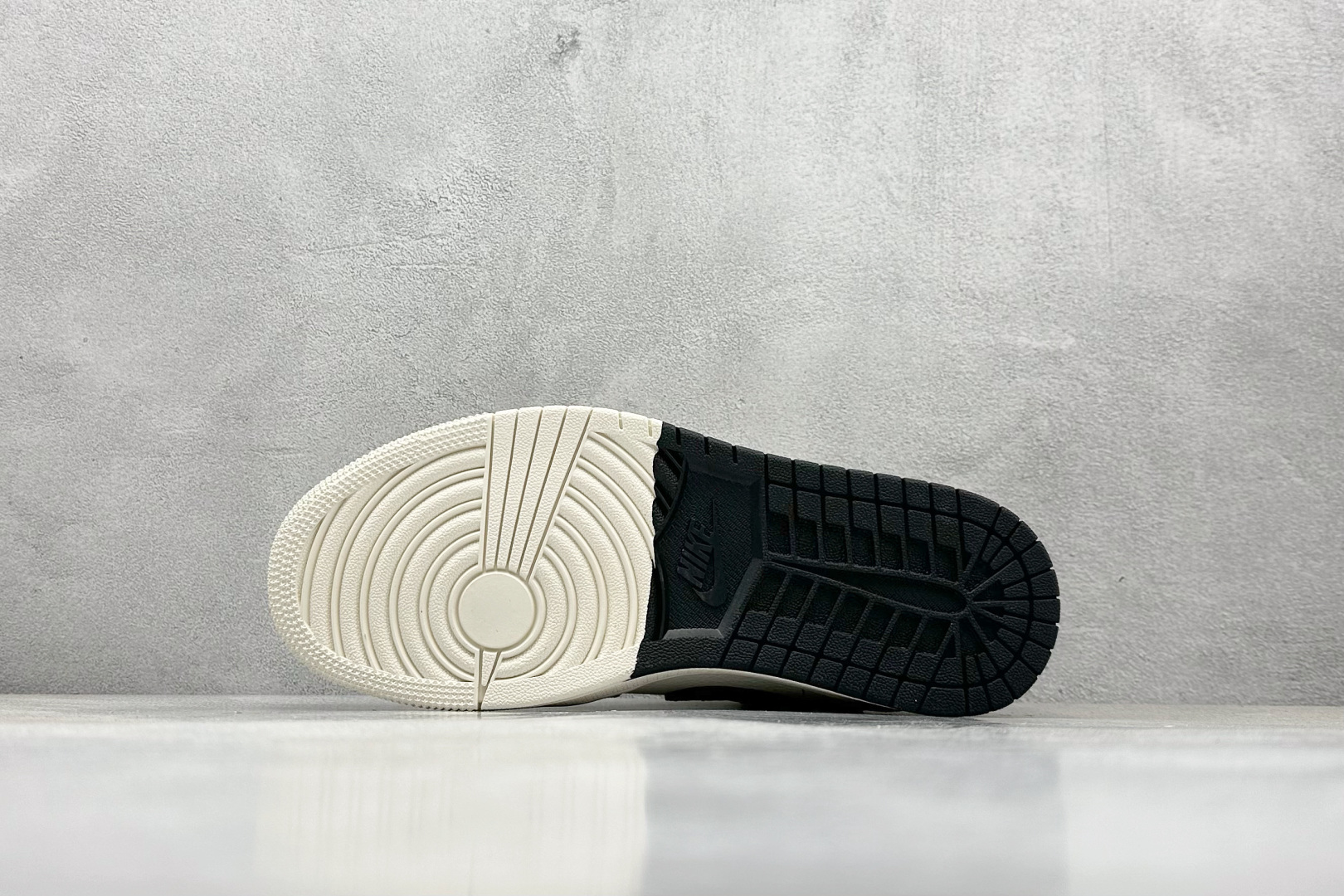 Jordan Nike Basic Shoes L-s