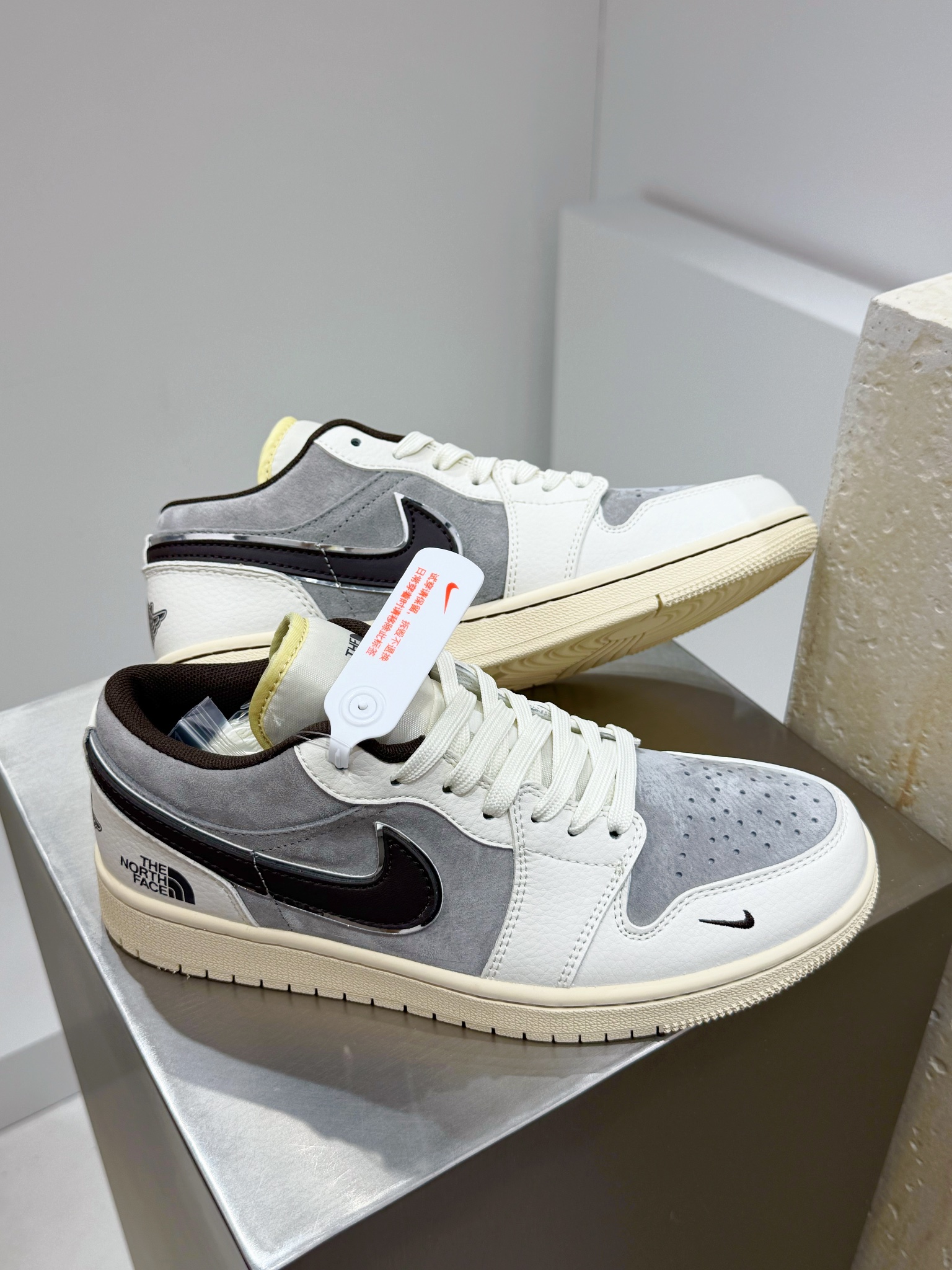 Jordan Nike The North Face Basic Shoes L-s