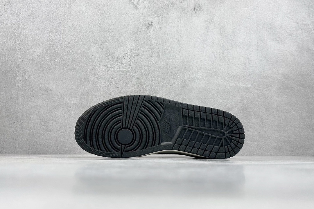 Jordan Nike Board Shoes L-s