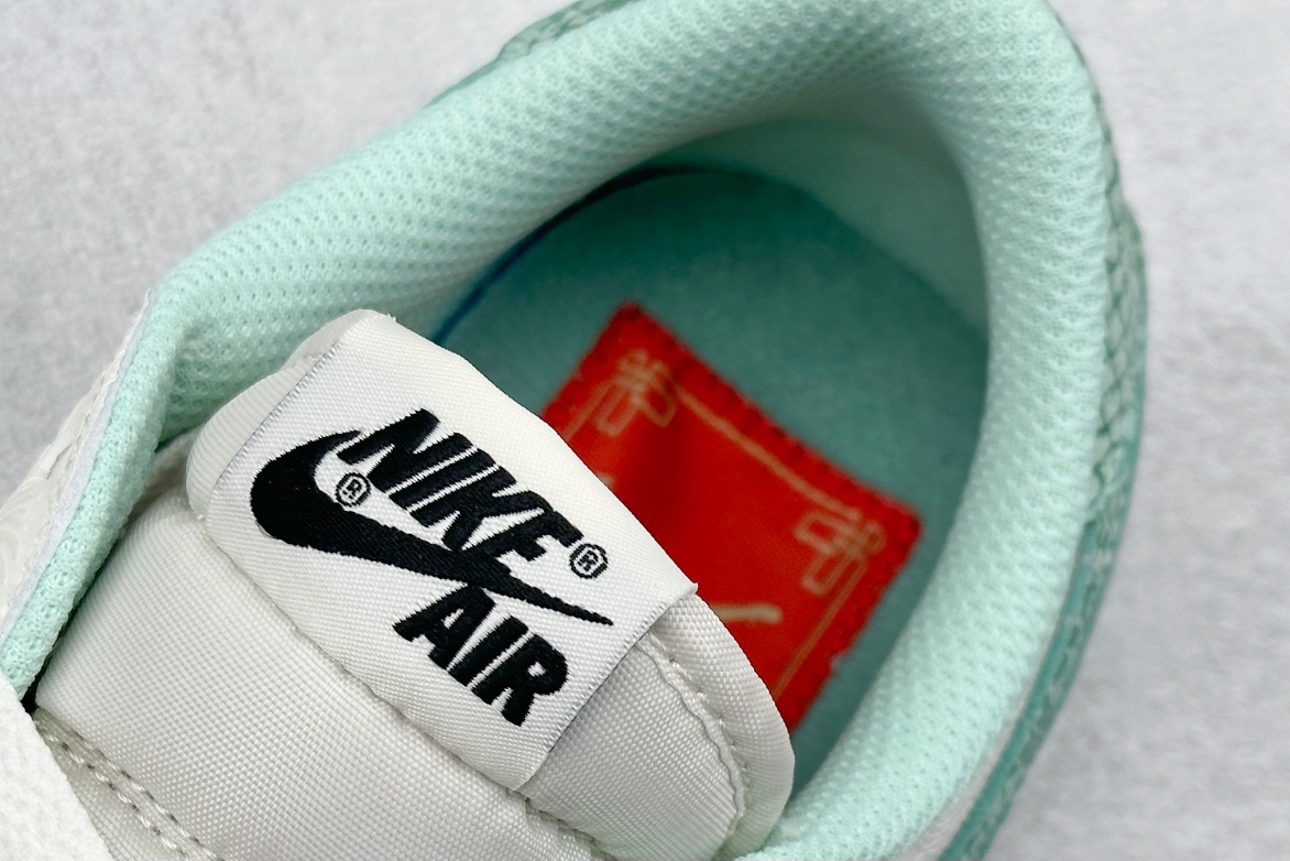 Jordan Nike Board Shoes L-s