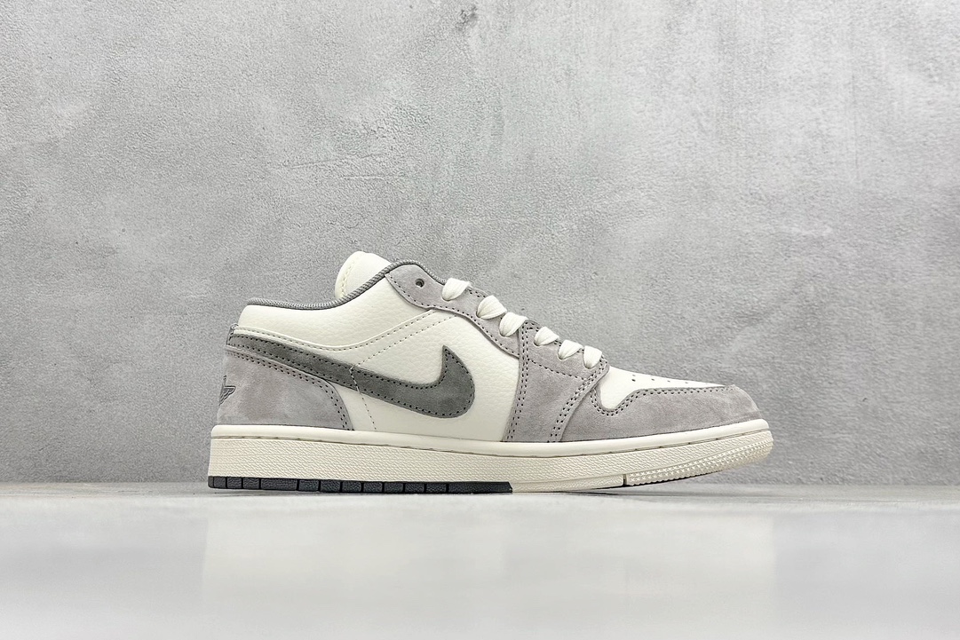 Jordan Nike Supreme Basic Shoes M-l-s